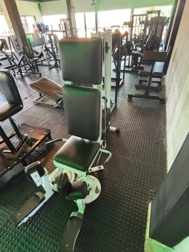 Cadeira adutora e abdutora