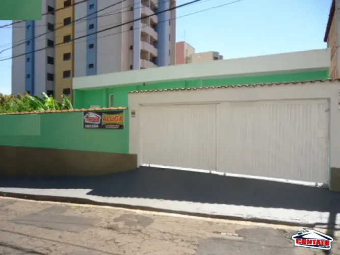 Locação de Casas / Padrão na cidade de São Carlos