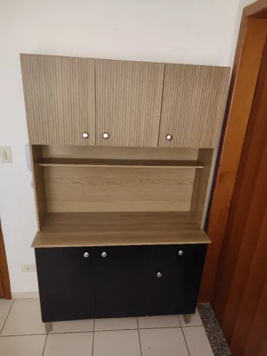 Armário Compacto 