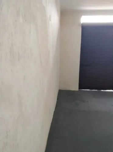 Alugo ótimo espaço na Abolição.