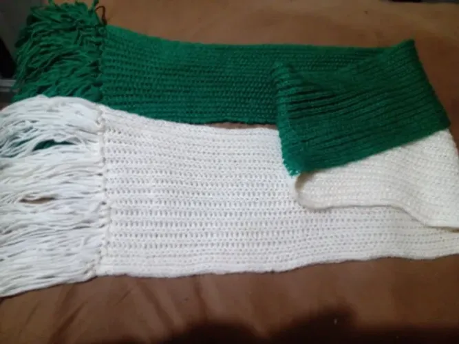 Vendo cachecol de tricô