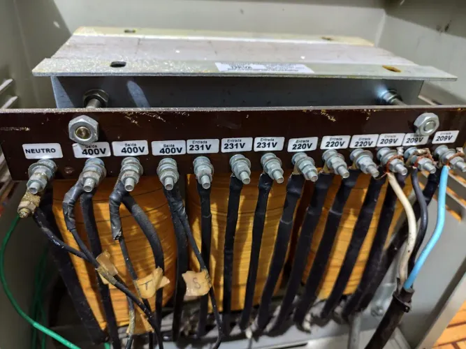 Transformador trifásico isolador(AL) 12kva
