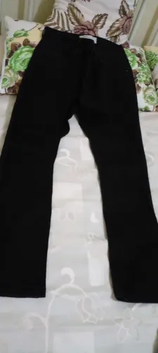 Calça Jeans Preta Clássica