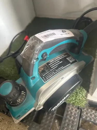 Plaina Elétrica Makita Nova