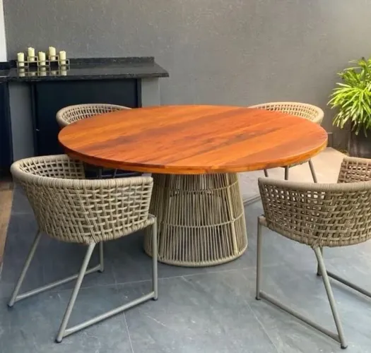 Conjunto Mesa de Jantar Redonda madeira jatobá com 4 Cadeiras em corda náutica.