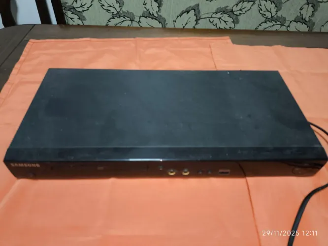 Aparelho DVD Samsung / sem controle 