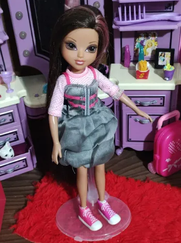 Boneca Bratz moxie