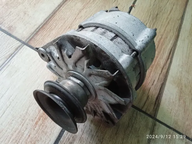 Alternador VW Gol/Parati/Saveiro Quadrado AP 