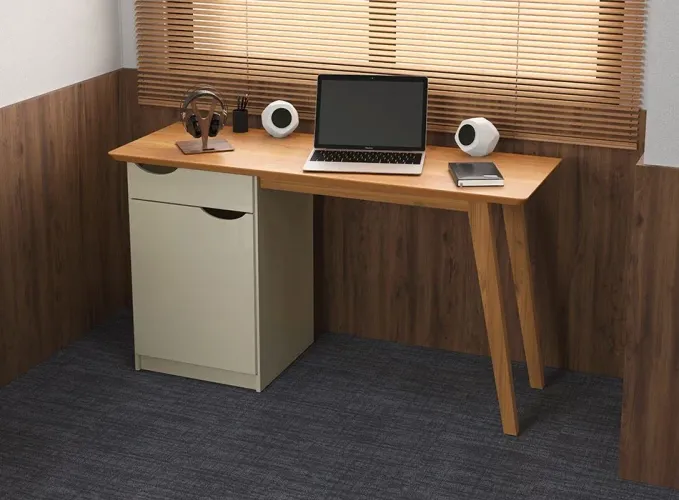 Mesa de computador Prism - Promoção 