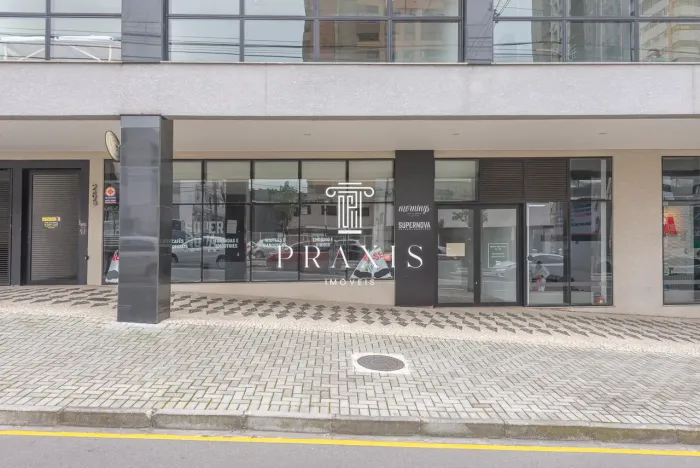 Loja comercial à venda na Avenida Paraná, 211 m² - Cabral - Curitiba/PR