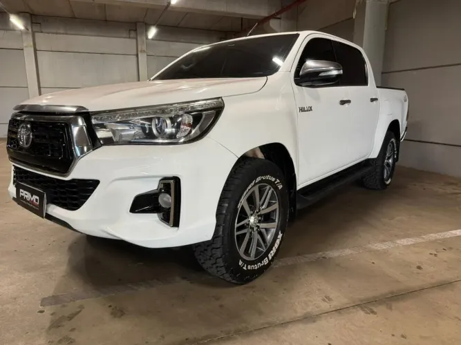 Toyota Hilux CD SRX 4X4 2.8 TDI 16V Diesel Aut. 2017
