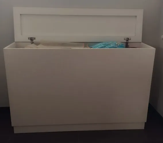 Cabeceira cômoda  branco cama solteiro 
