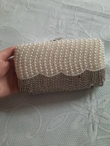 Bolsa de festa em pedraria