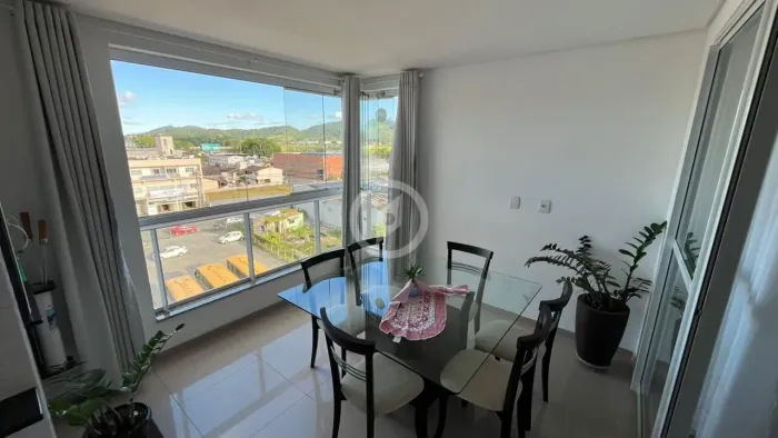 Apartamento à venda no bairro Centro - Guaramirim/SC