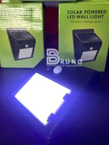 Luminária LED Solar para Parede - Sensor de Movimento