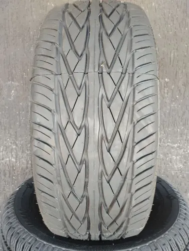 Pneu 225/45R17 remold vipal 