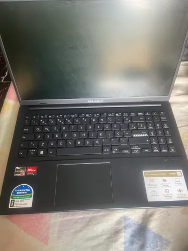 Anúncio de notebook