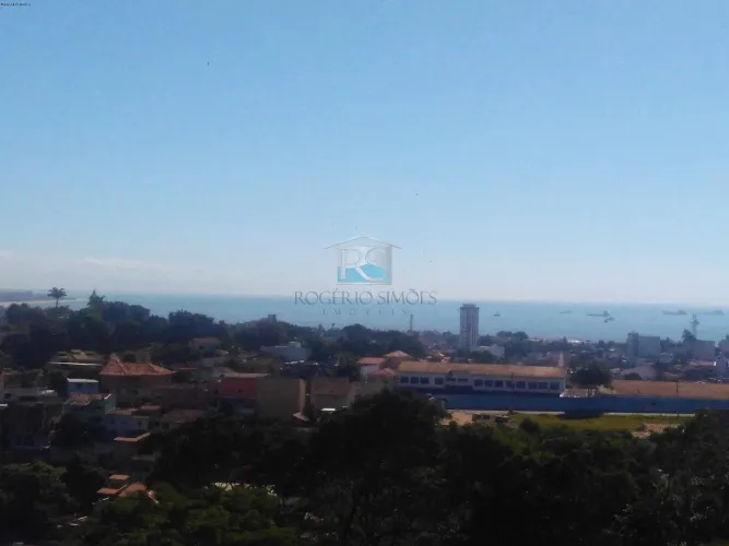 Terreno em declive com 310m2, com linda vista para o Mar, Macaé-RJ