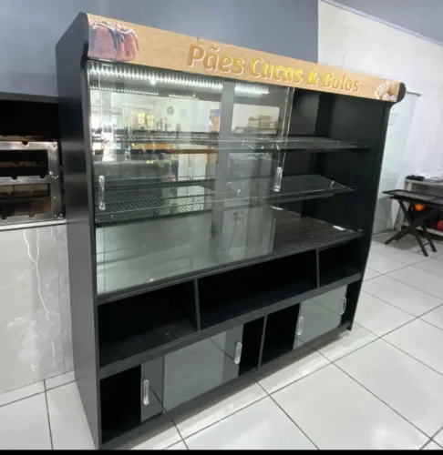 Armário Expositor para pães 2M Chimafrio - Marcos 