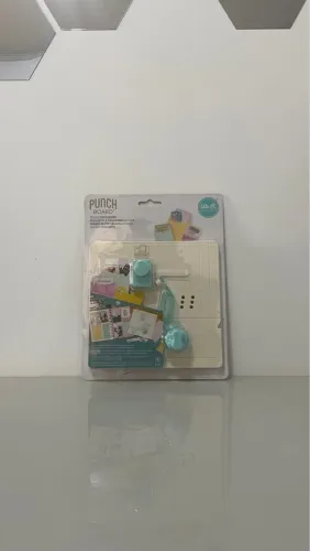 We R Memory Keepers Pocket Punch Board