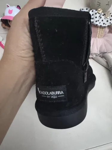 Bota importada da marca UGG
