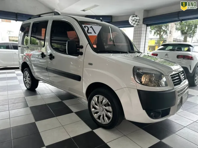 Fiat Doblo Essence 1.8 Flex 16V 5P 2021