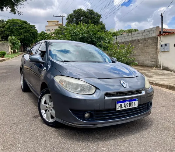 Renault Fluence Sed. Dynamique 2.0 16V Flex Aut. 2011
