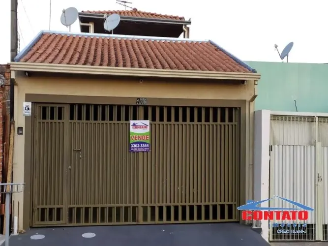Venda de Casas / Padrão na cidade de São Carlos