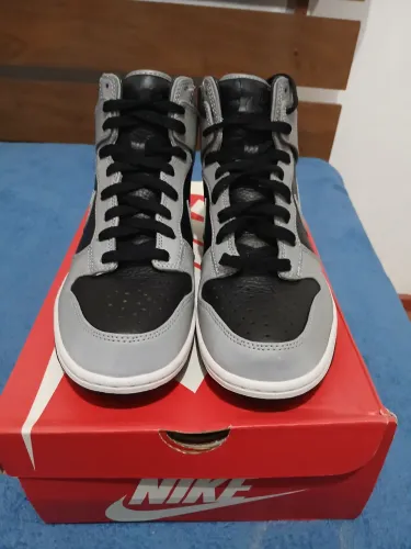 Nike Dunk High Cinza e Preto