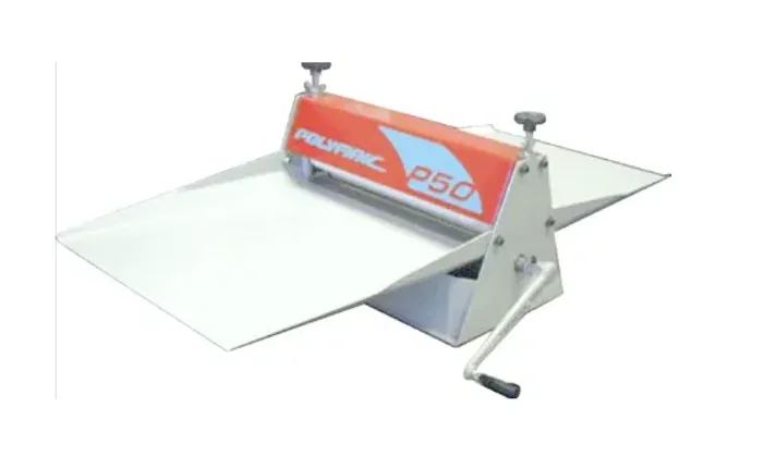 Máquina de Corte e Vinco Polymak Manual + Facas de Corte