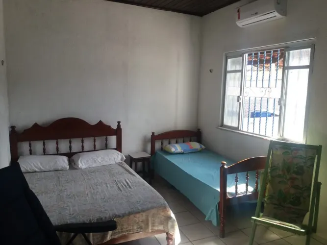 CASA CHAPÉU VIRADO