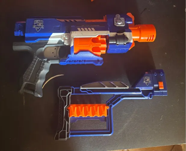 Pistola Nerf Elite Stockade