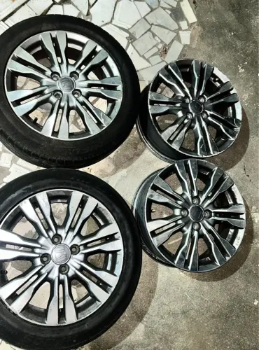 Rodas aro 16 Honda Fit city wrv e civic 4 furos 