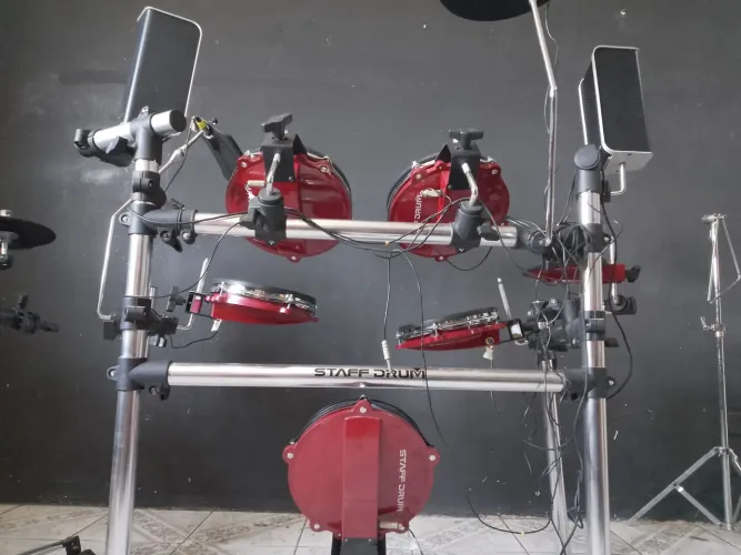 Bateria Eletrônica Staff Drum