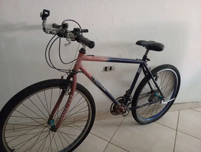 VENDE-SE BICICLETA SHIMANO 