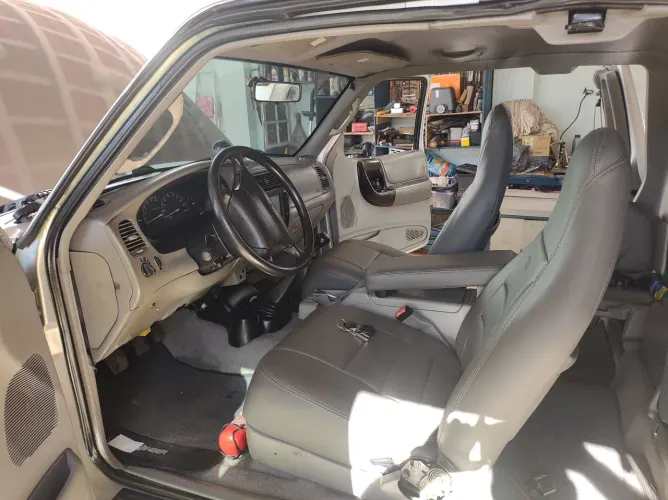 Ford Ranger XLT 4.0 4X4 CE 1999