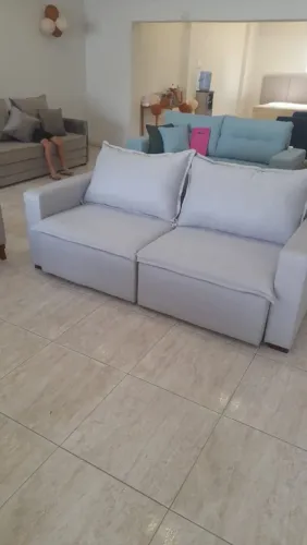 Sofá Modular Confortável e Moderno