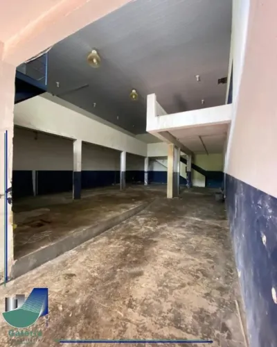 Salão Comercial para alugar, 263m² - jardim Pedra Branca