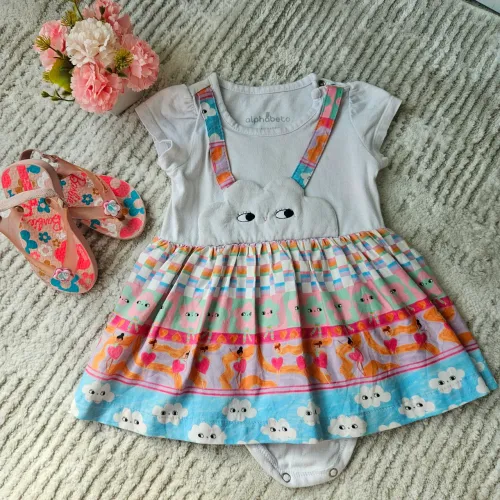 Body nuvem alphabeto 9/12 meses
