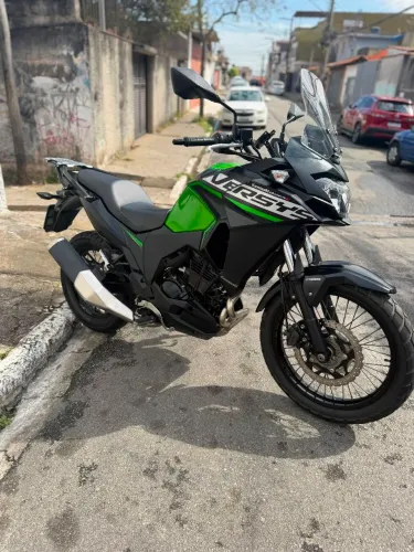 Kawasaki Versys 300 2021 - Baixo KM