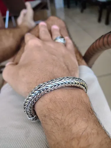 Pulseira Bali 80 gramas.