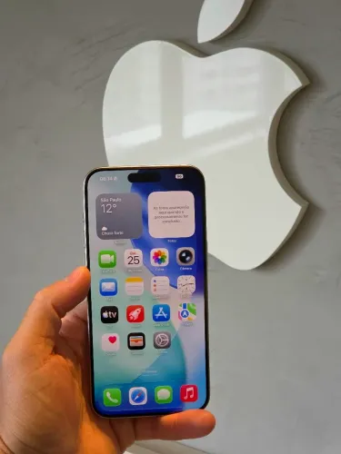 Apple iPhone 15 Pro Max 256GB Prata - Impecável 