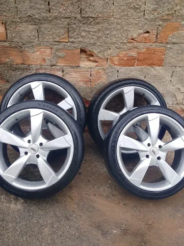 Jogo de Rodas TSW aro 17 com furação 4x100