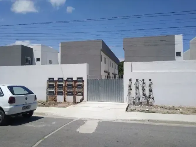 Imóvel para venda tem 40 metros quadrados com 2 quartos em Pacheco - São Gonçalo - RJ