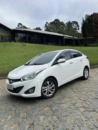 Hyundai HB20S Premium 1.6 Flex 16V Aut. 4P 2015