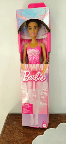Boneca Barbie Bailarina Morena Maiô Rosa Mattel Hrg33 Nova