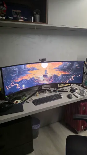 Monitor Samsung Odyssey G9 49" DQHD 5120x1440 240Hz Curvo 1000R QLED HDR1000