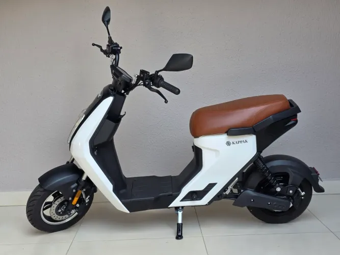 Scooter elétrica kappak pouco usada