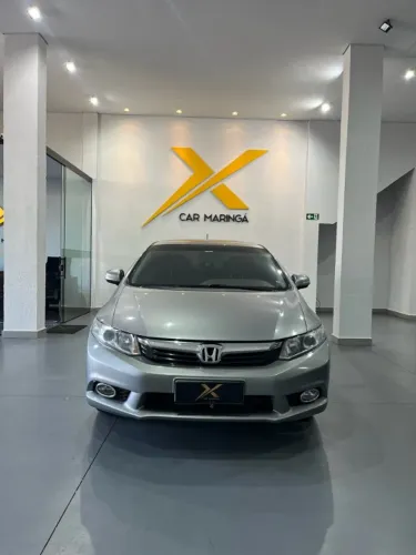 Honda Civic Sedan LXR 2.0 Flexone 16V Aut. 4P 2014