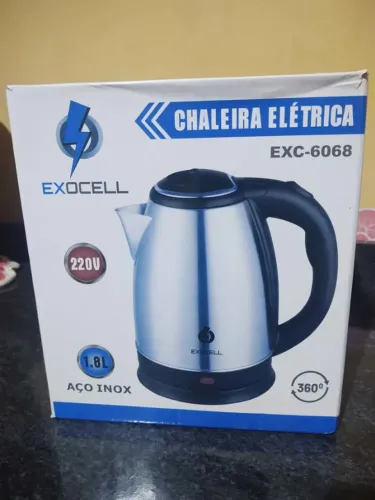 Chaleira Elétrica Nova na caixa 220V ?